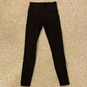 Athleta Stash Pocket Salutation Tight Black